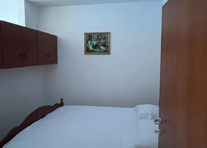 The Soft Pines Escape Golem (Tirana)